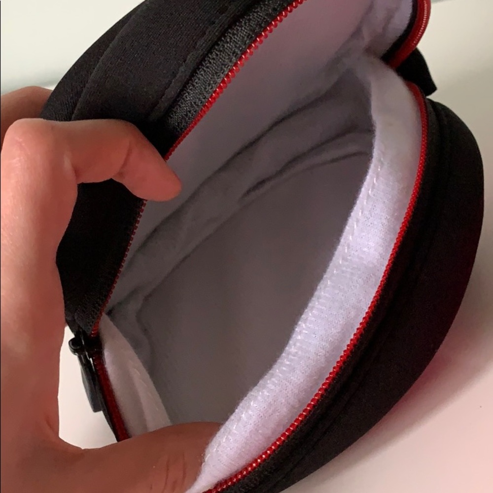 Beats By Dr. Dre Pink Solo HD Beats - Picture 4 of 8